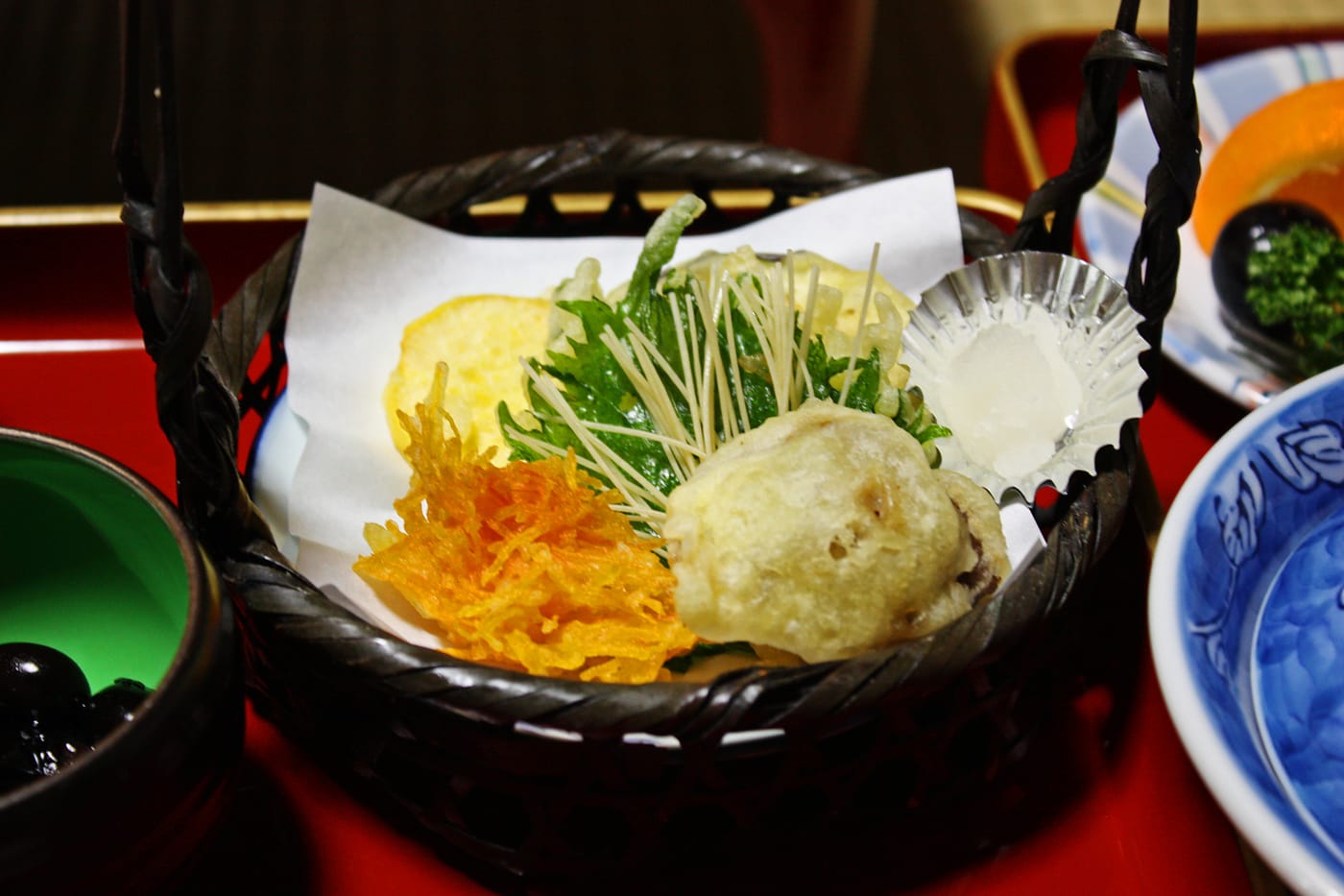 佛寺素斋:一篮精致的寺院素食定食