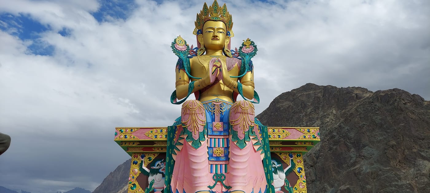 印度拉达克迪斯基特寺弥勒大佛