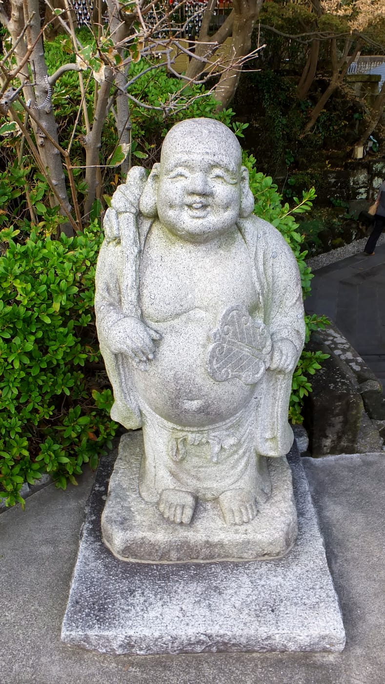 日本镰仓长谷寺木雕弥勒菩萨像